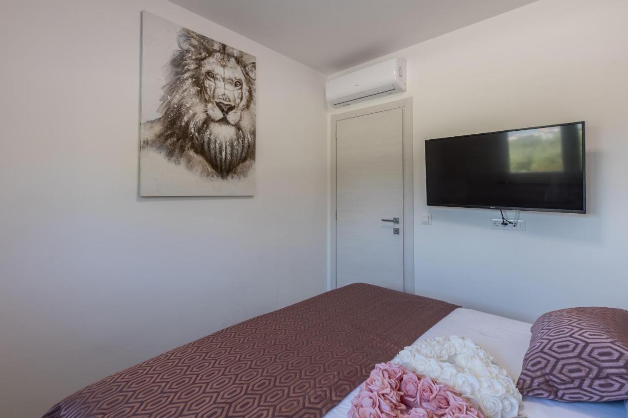 Luxury Apartments Katarina Kaštela Extérieur photo