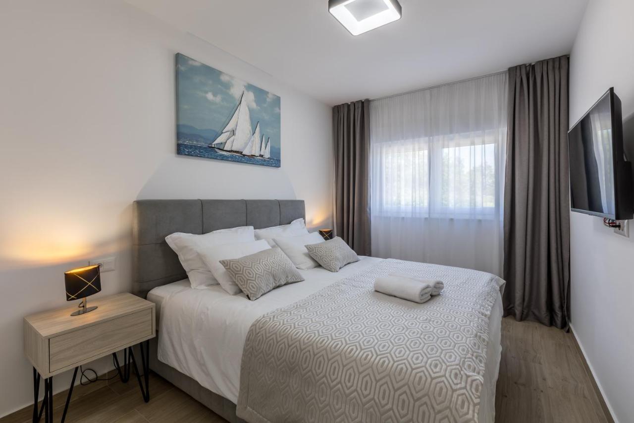 Luxury Apartments Katarina Kaštela Extérieur photo